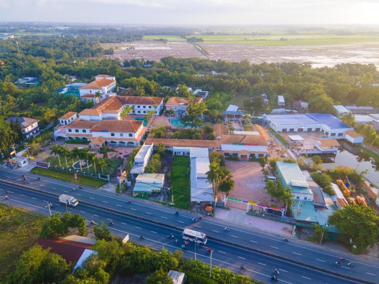 Ngoc Thu Hotel Soc Trang Zewnętrze zdjęcie