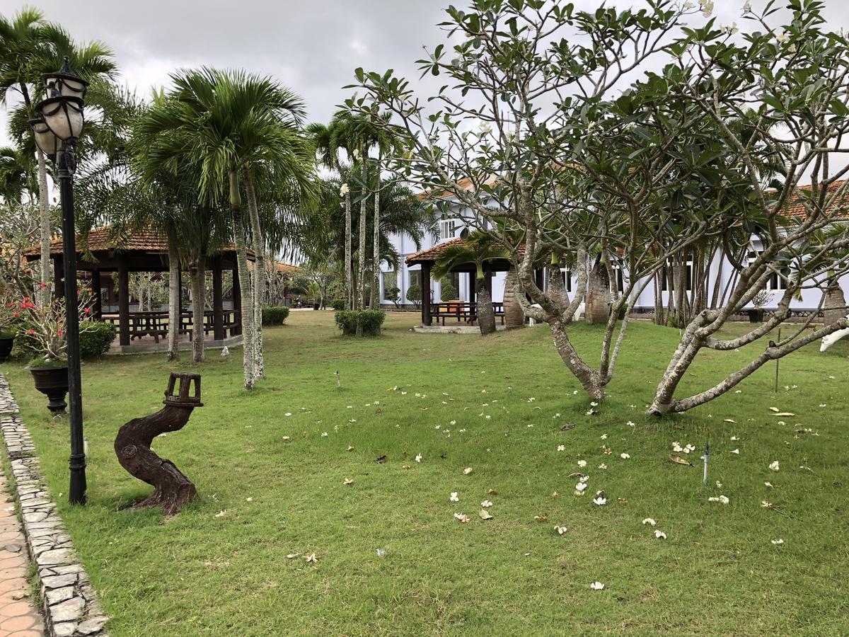 Ngoc Thu Hotel Soc Trang Zewnętrze zdjęcie